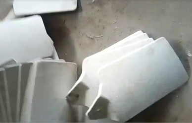 315噸風(fēng)機扇葉成型(xing)一次壓3片