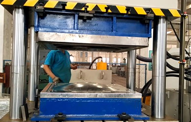 沃(wò)達水箱拉(la)伸機