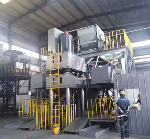 1000噸石墨坩埚液(yè)壓機