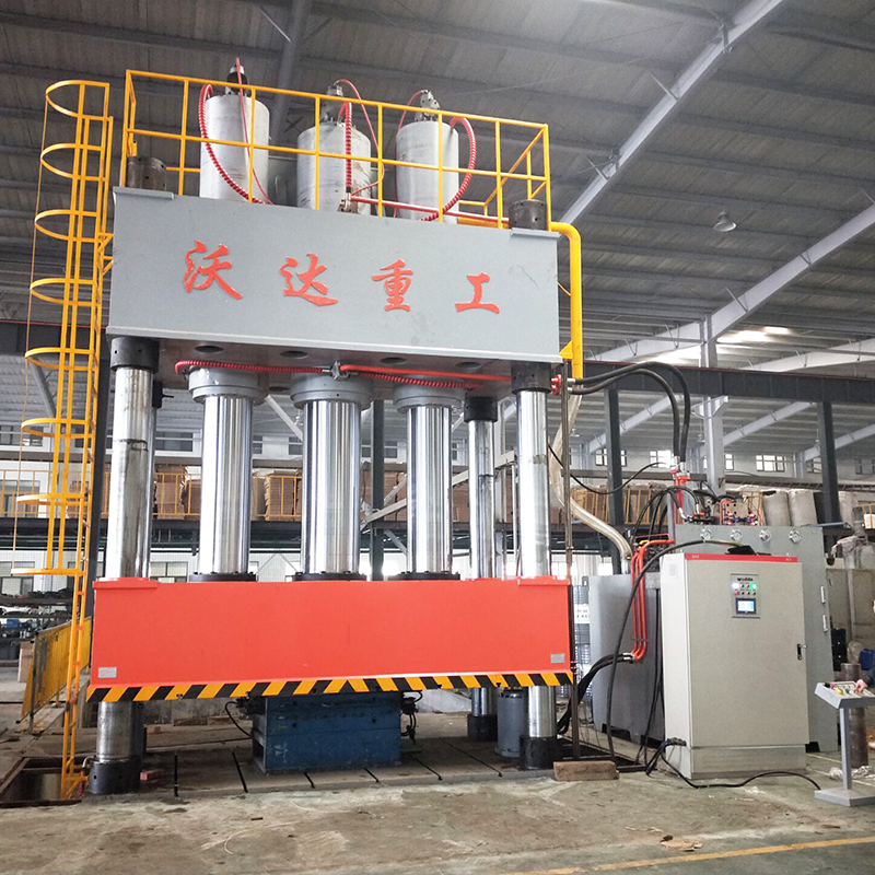 大貨車(chē)中巴車導流罩生(shēng)産視頻