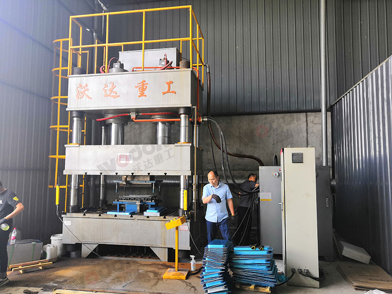 500噸雙缸四柱拉伸液壓機 500噸雙缸四柱拉伸液壓機