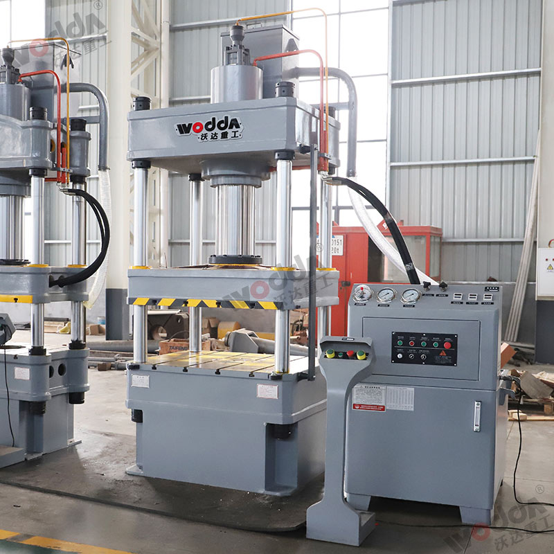 200噸四柱液壓機