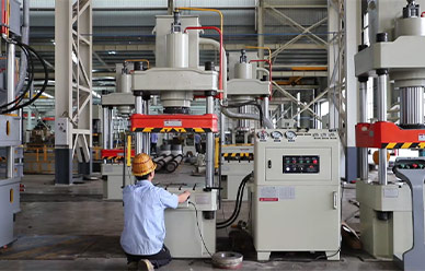 100噸(dūn)三梁四柱液(yè)壓機