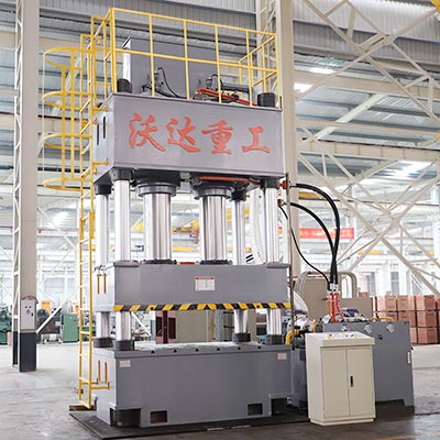 九腳(jiao)托盤熱壓成型(xíng)液壓機_800噸四柱(zhu)液壓機